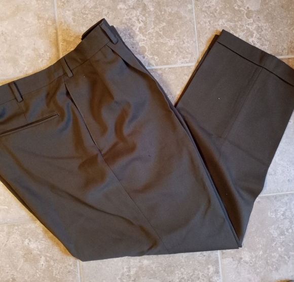 Jos A Bank Executive Wool Pleated Dress Pants 40L - Picture 2 of 6